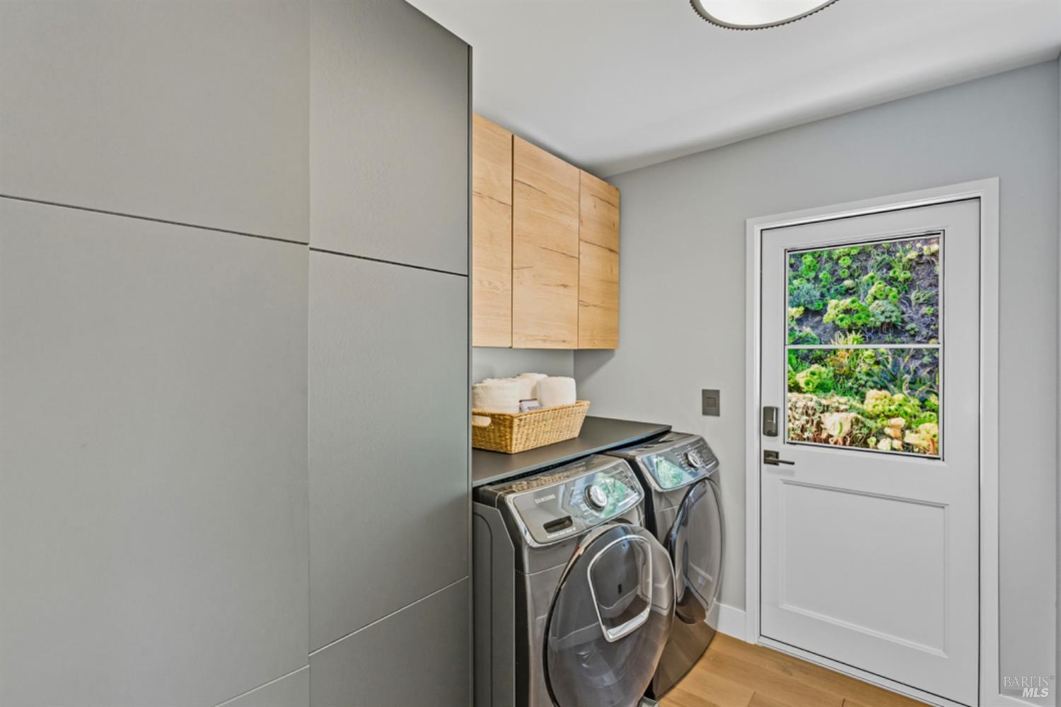 Detail Gallery Image 39 of 78 For 80 Pinto Ln, Novato,  CA 94947 - 4 Beds | 2/1 Baths