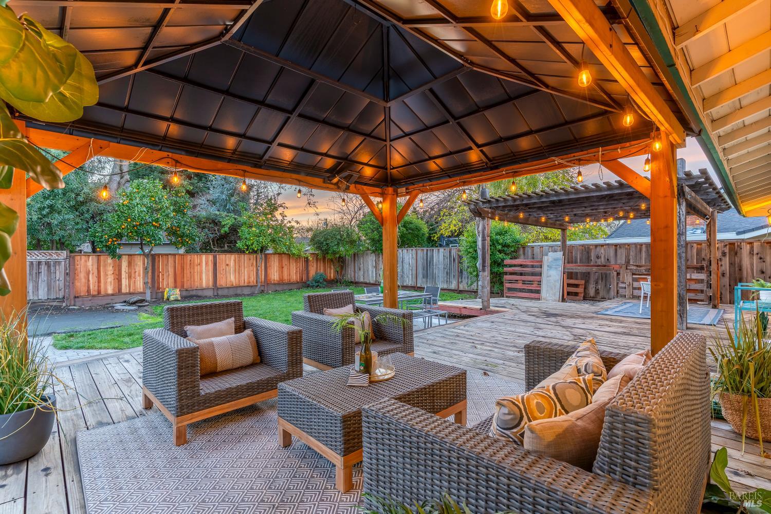 Detail Gallery Image 43 of 66 For 935 Mohr Ln, Concord,  CA 94518 - 3 Beds | 2 Baths