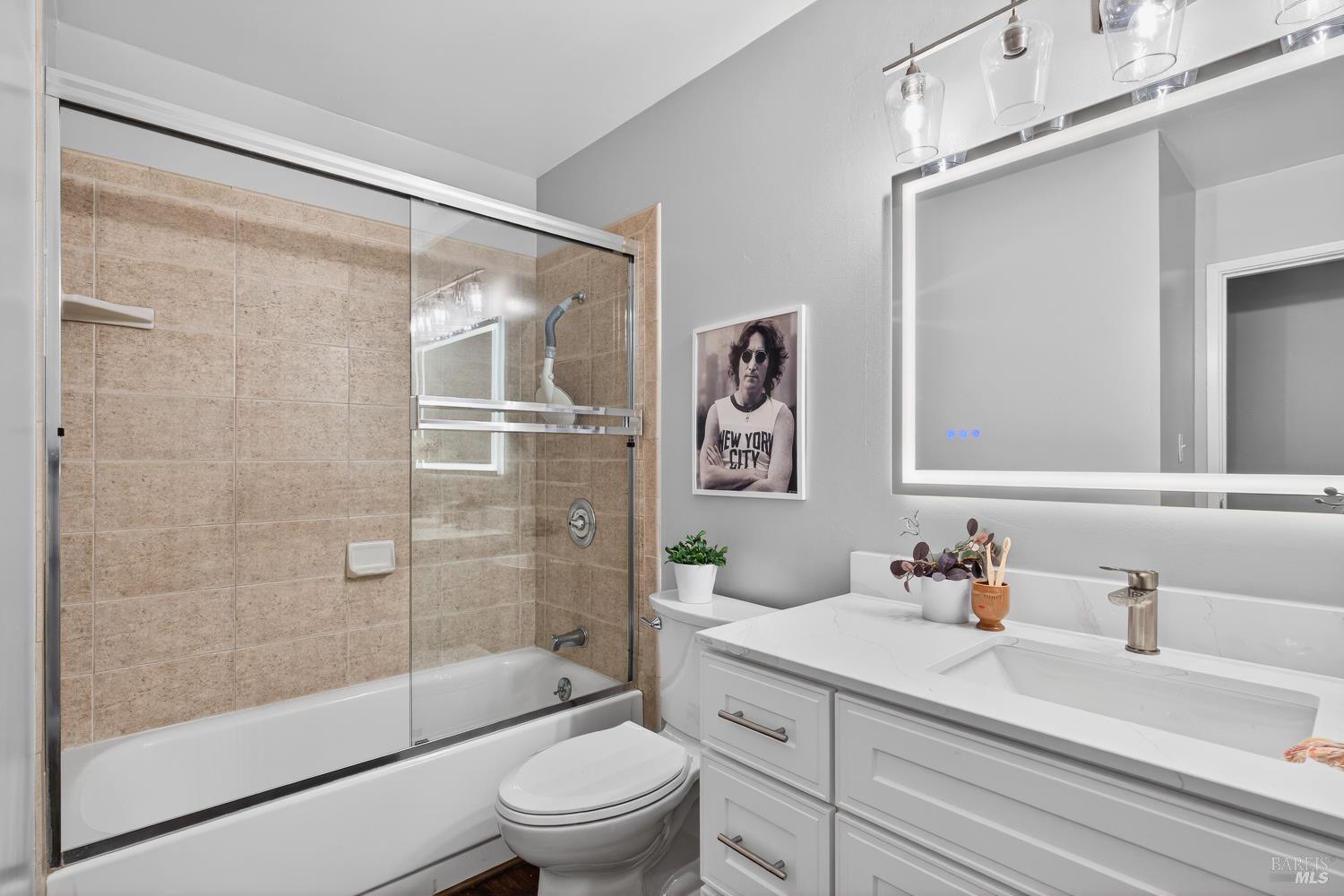 Detail Gallery Image 33 of 66 For 935 Mohr Ln, Concord,  CA 94518 - 3 Beds | 2 Baths