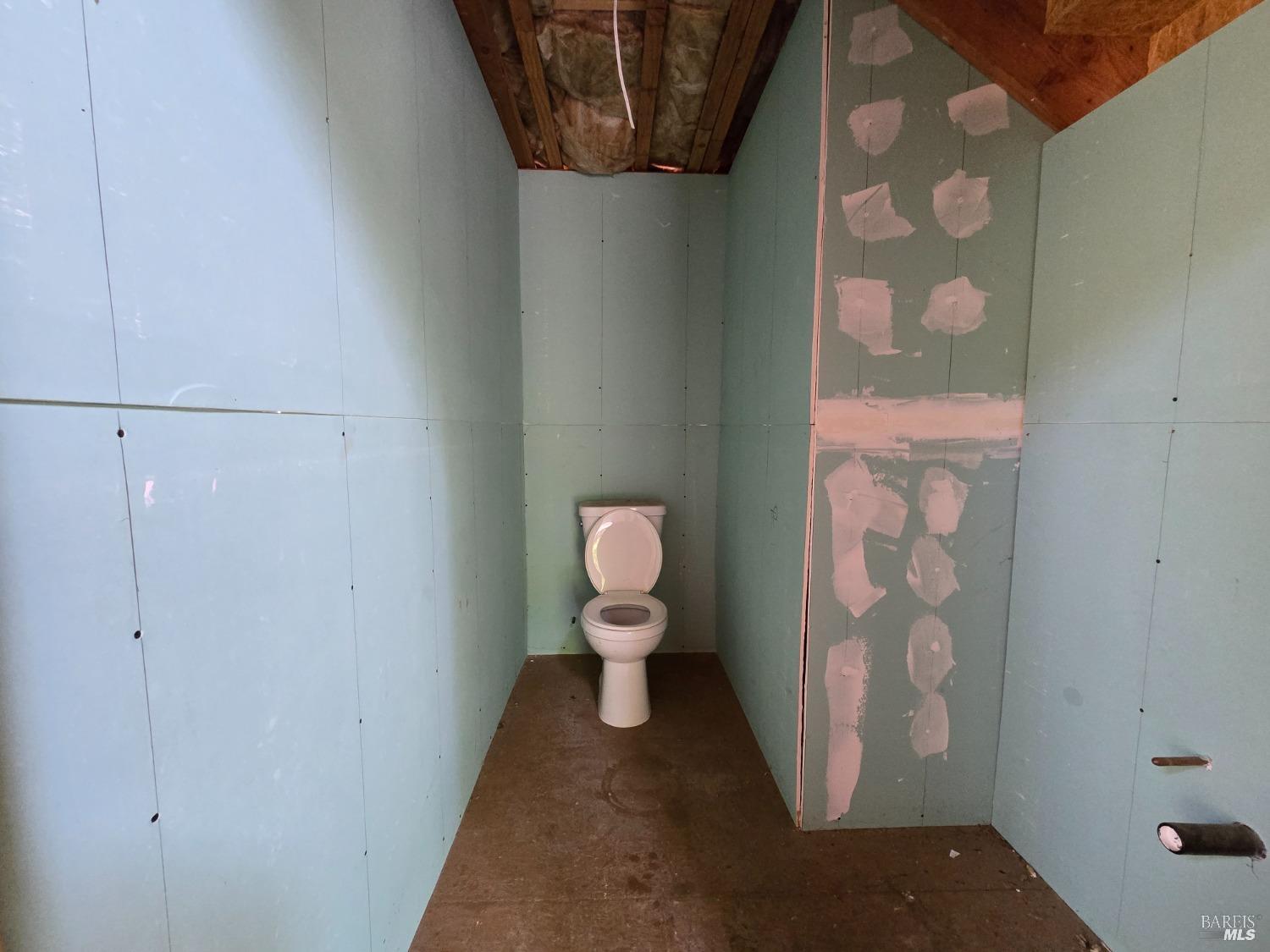 Detail Gallery Image 15 of 34 For 32120 Shimmins Ridge Rd, Willits,  CA 95490 - – Beds | – Baths