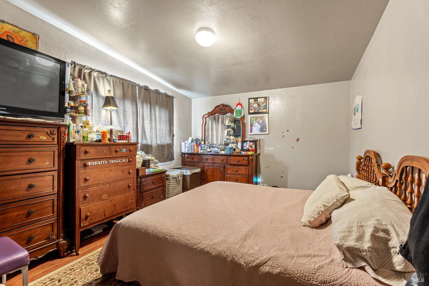 Detail Gallery Image 12 of 15 For 1778 Lockwood Dr, Ukiah,  CA 95482 - 3 Beds | 1 Baths