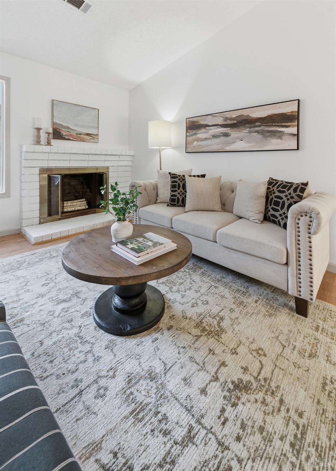 Detail Gallery Image 11 of 38 For 200 Evelyn Cir, Vallejo,  CA 94589 - 3 Beds | 2 Baths