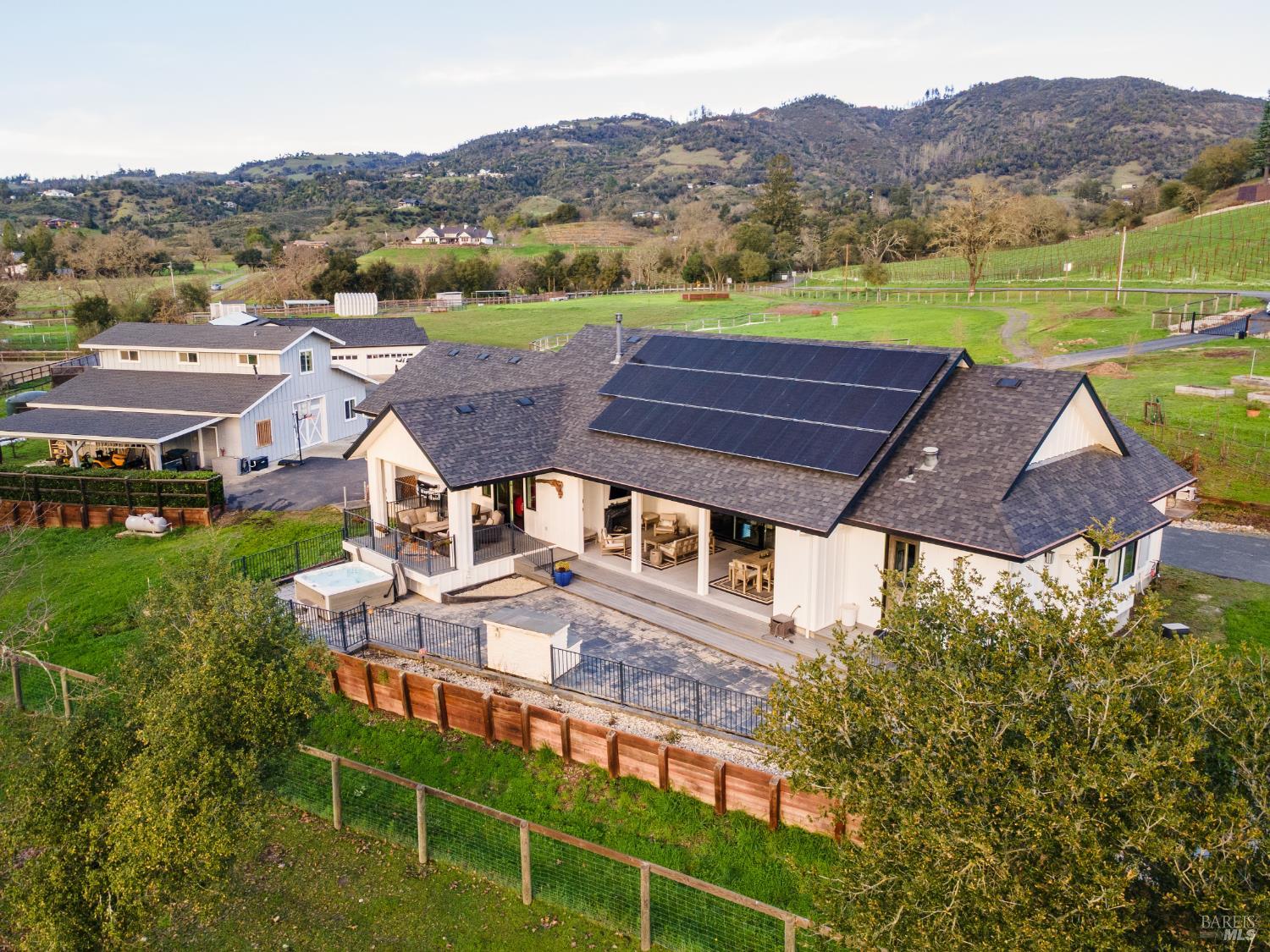 Detail Gallery Image 20 of 71 For 1840 Riebli Rd, Santa Rosa,  CA 95404 - 6 Beds | 5/2 Baths