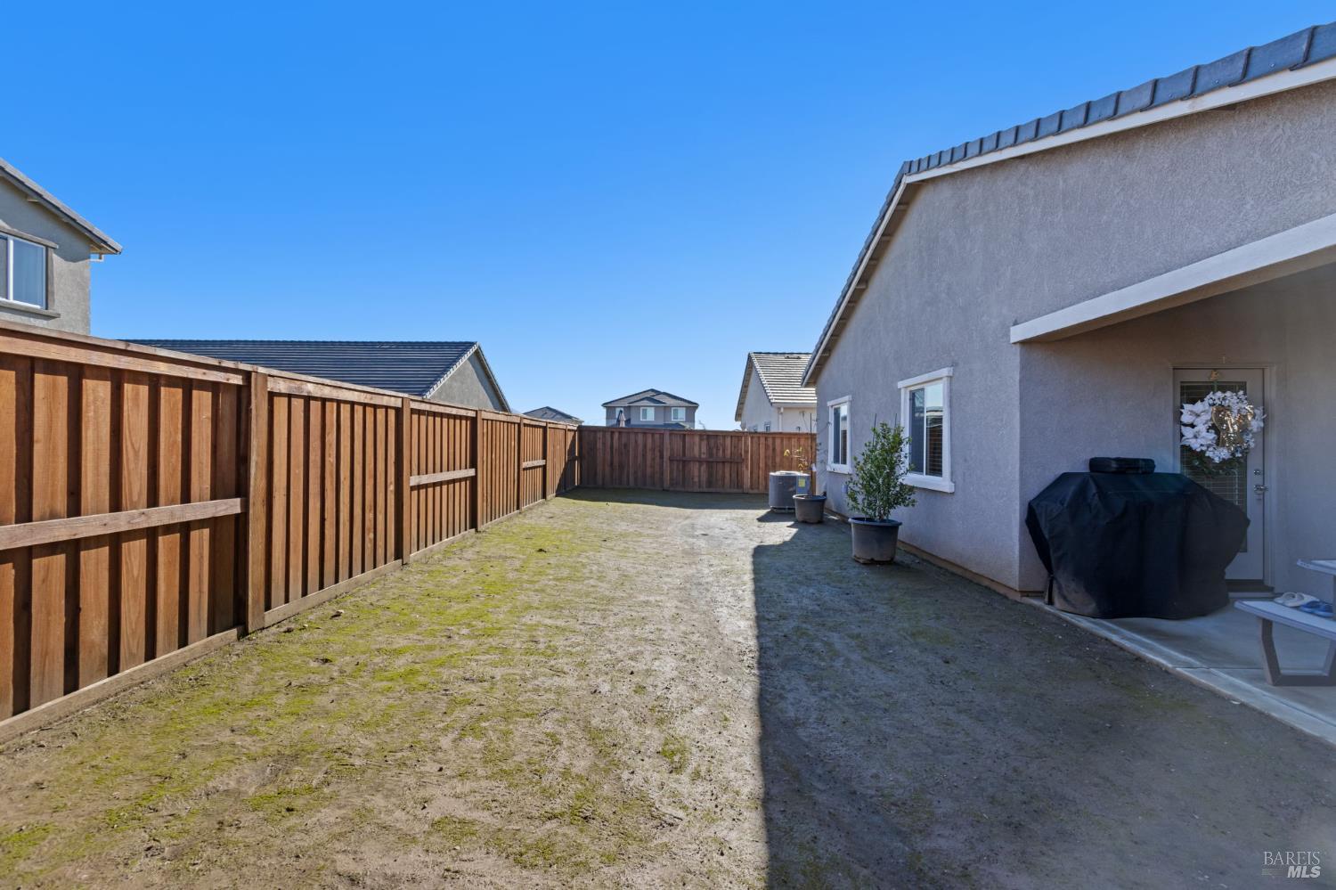 Detail Gallery Image 41 of 52 For 525 Fruit Tree Rd, Dixon,  CA 95620 - 3 Beds | 2 Baths