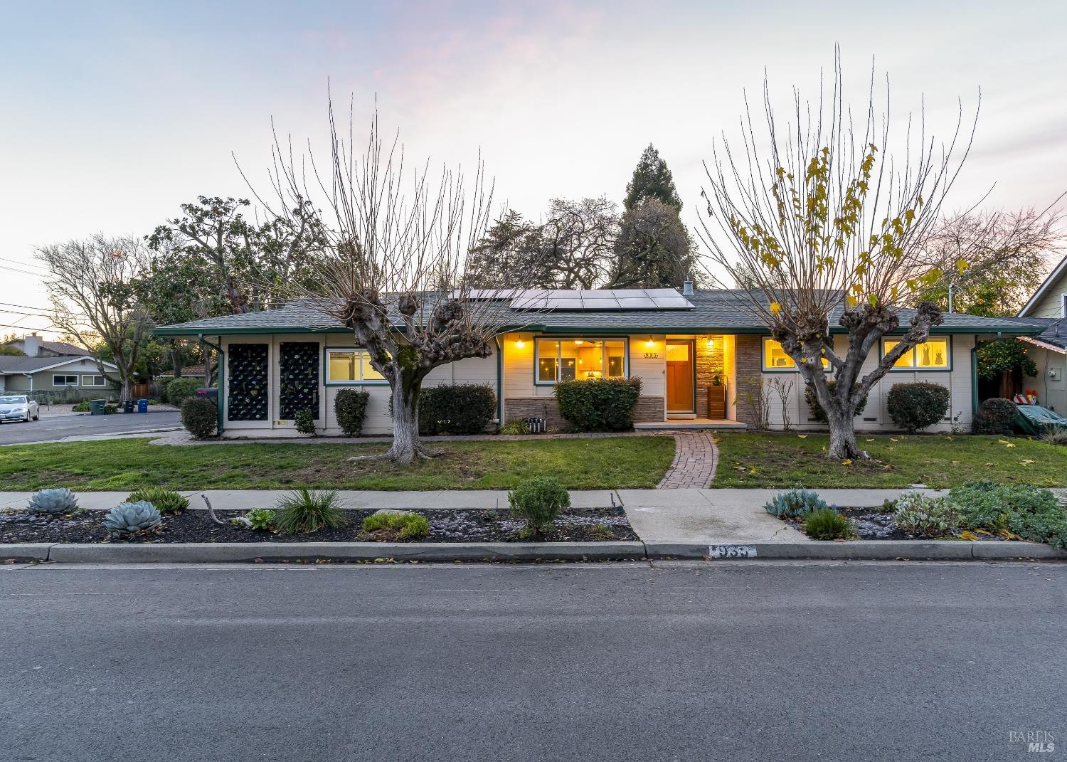 Detail Gallery Image 55 of 66 For 935 Mohr Ln, Concord,  CA 94518 - 3 Beds | 2 Baths