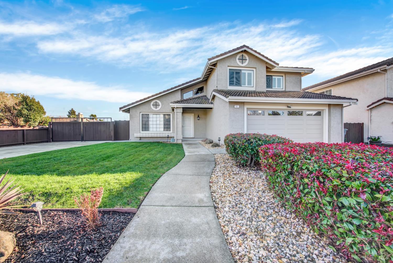 Detail Gallery Image 6 of 83 For 401 Northampton Dr, American Canyon,  CA 94503 - 4 Beds | 3 Baths