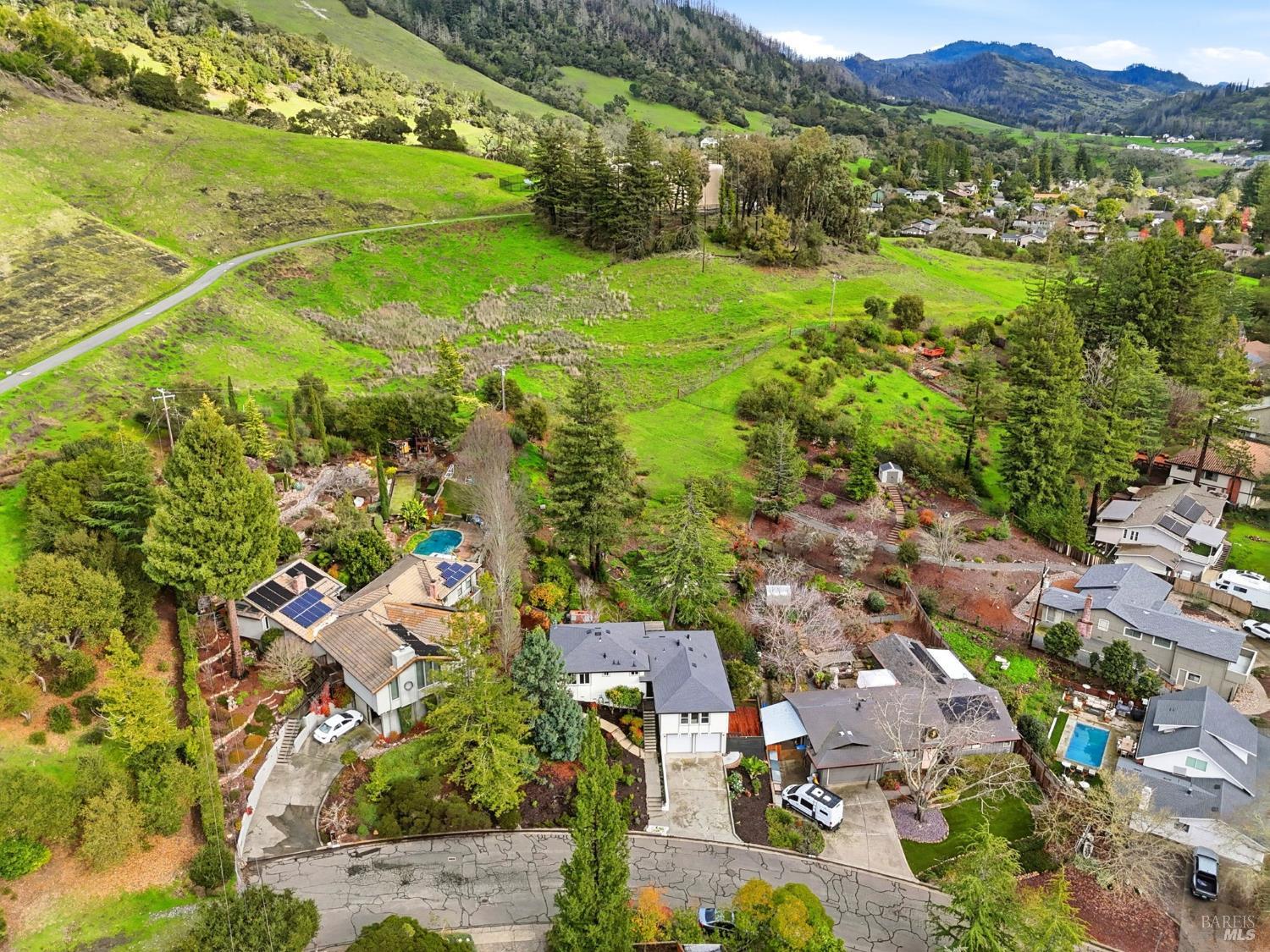 Detail Gallery Image 53 of 68 For 1814 Saint Francis Rd, Santa Rosa,  CA 95409 - 3 Beds | 2 Baths