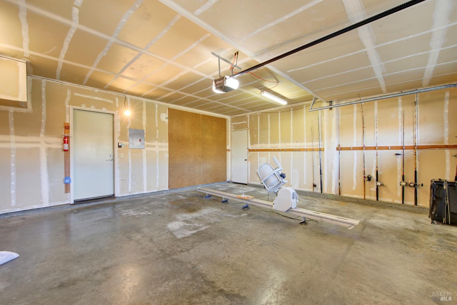 Detail Gallery Image 60 of 83 For 401 Northampton Dr, American Canyon,  CA 94503 - 4 Beds | 3 Baths