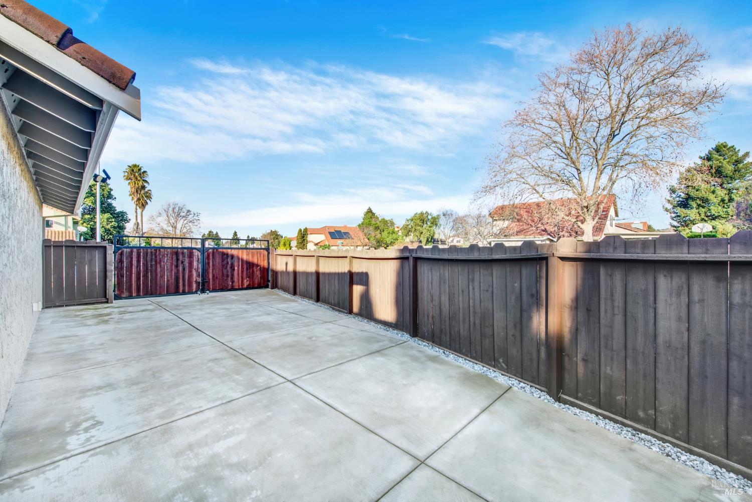 Detail Gallery Image 79 of 83 For 401 Northampton Dr, American Canyon,  CA 94503 - 4 Beds | 3 Baths