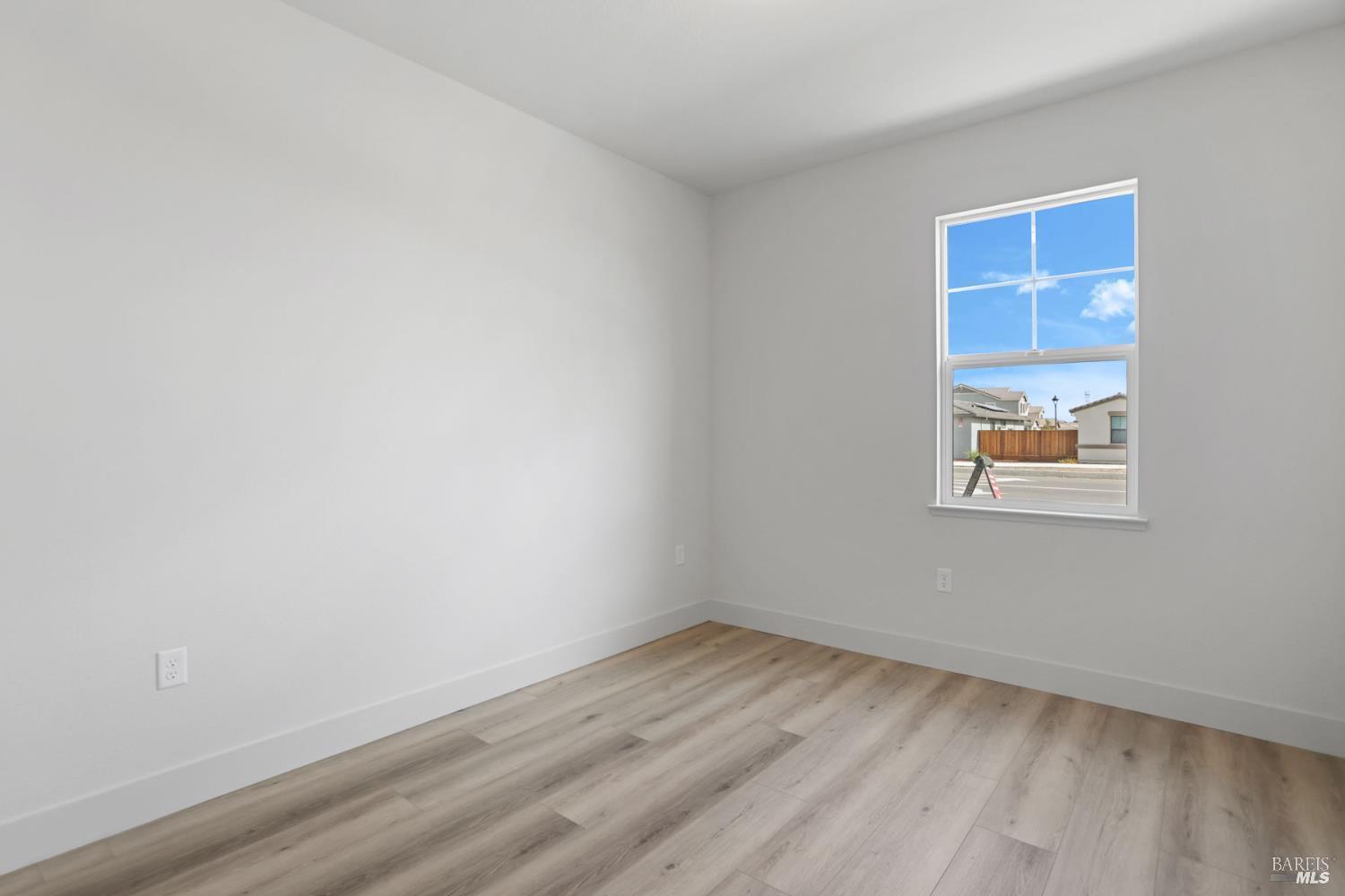 Detail Gallery Image 23 of 37 For 713 Billhook Dr, Vacaville,  CA 95687 - 4 Beds | 2/1 Baths