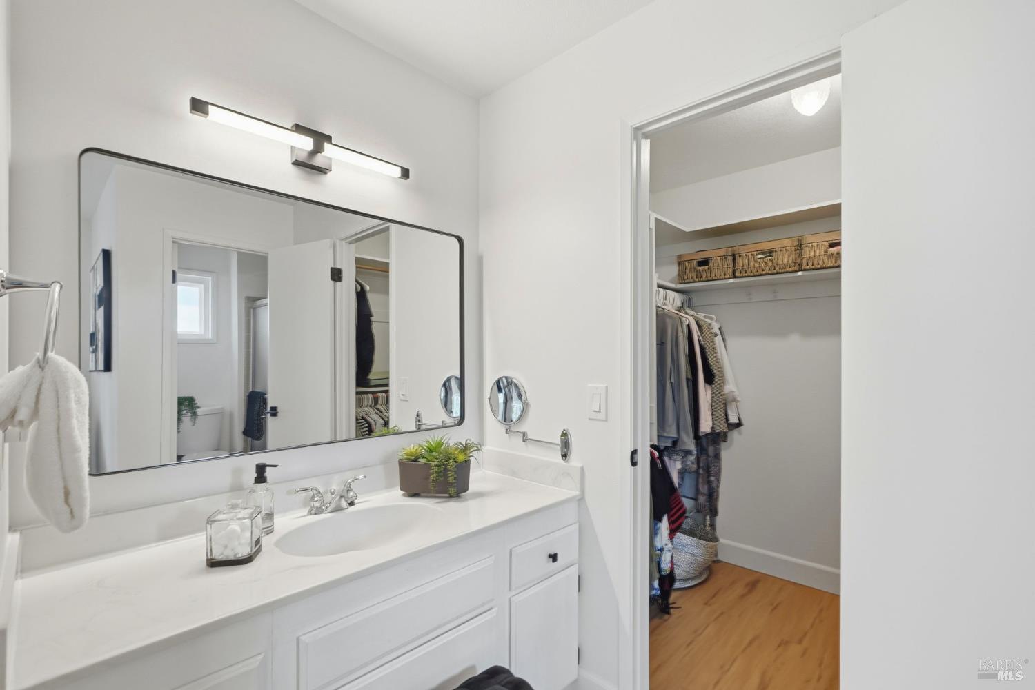 Detail Gallery Image 21 of 68 For 1814 Saint Francis Rd, Santa Rosa,  CA 95409 - 3 Beds | 2 Baths