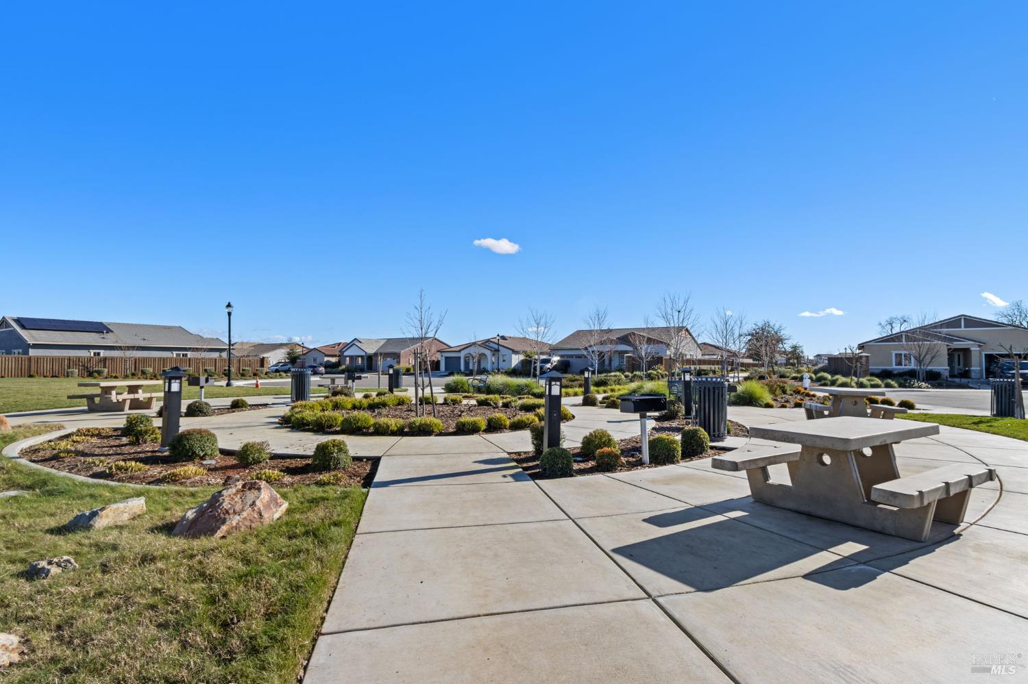 Detail Gallery Image 51 of 52 For 525 Fruit Tree Rd, Dixon,  CA 95620 - 3 Beds | 2 Baths