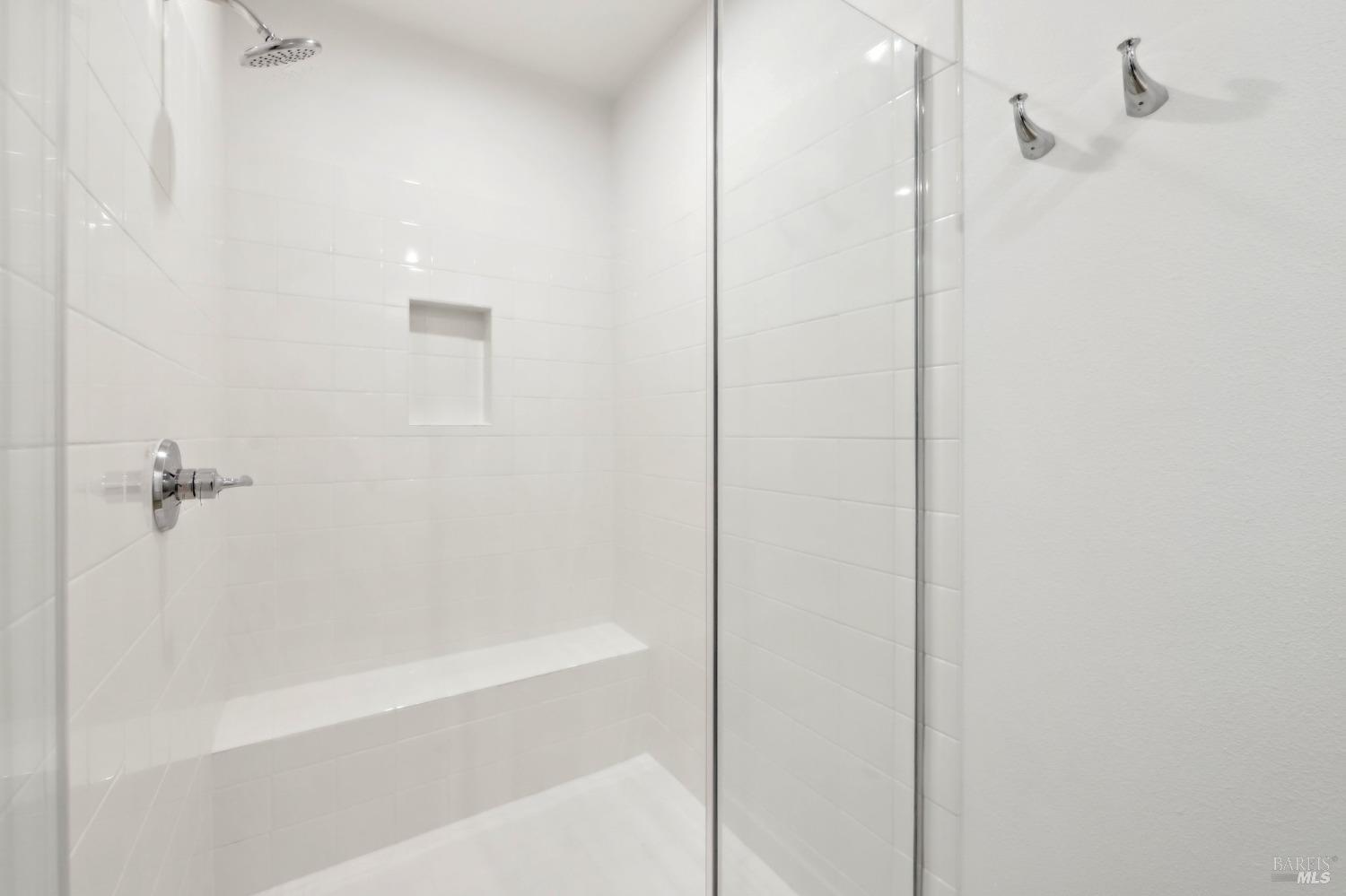 Detail Gallery Image 25 of 31 For 5158 Blossom Cir, Richmond,  CA 94804 - 4 Beds | 4 Baths