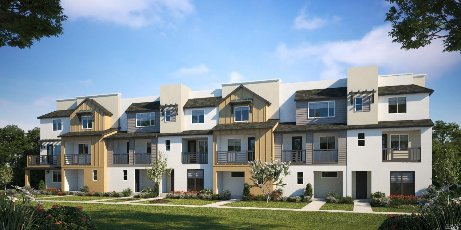 Detail Gallery Image 6 of 8 For 5170 Blossom Cir, Richmond,  CA 94804 - 4 Beds | 4 Baths