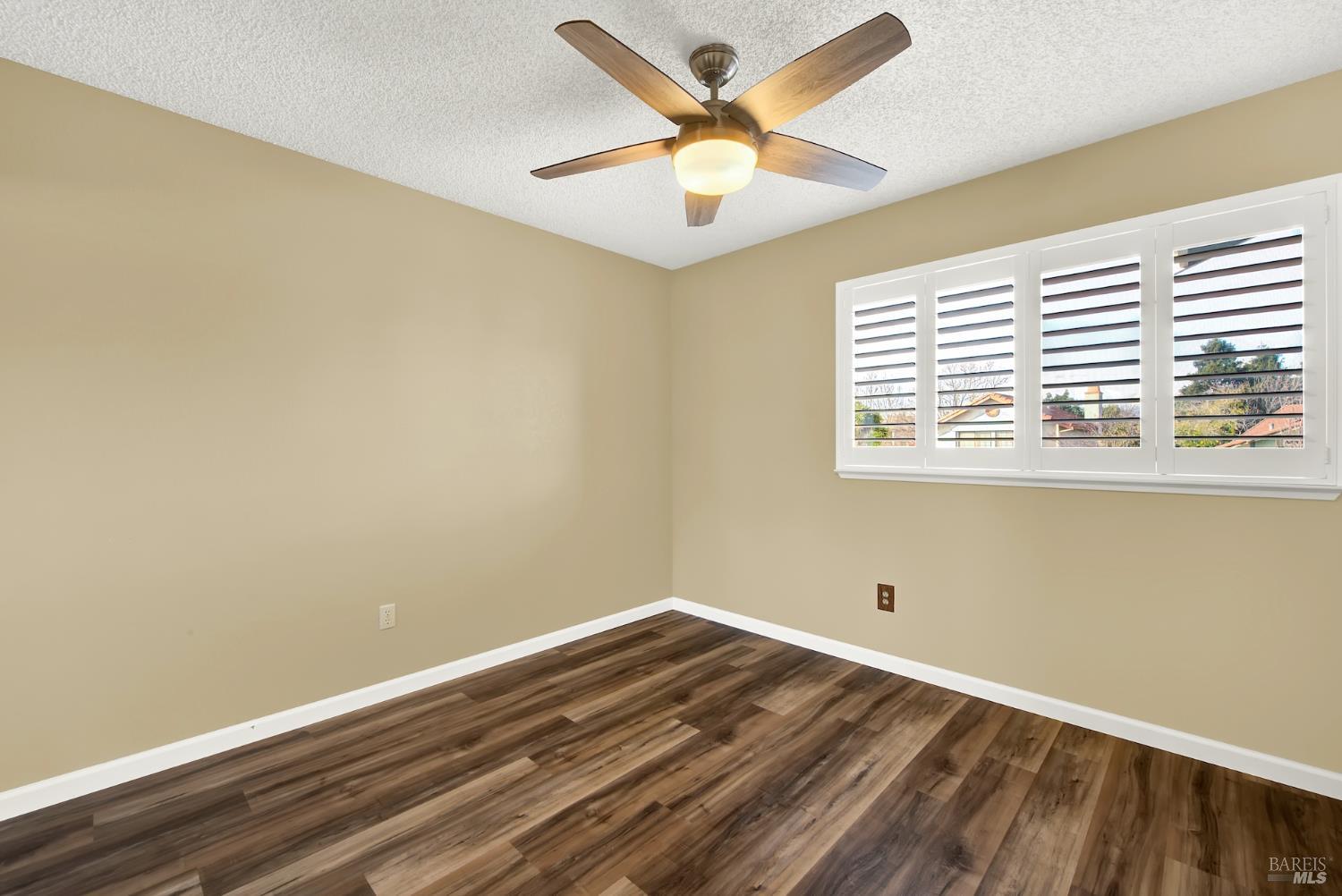 Detail Gallery Image 44 of 83 For 401 Northampton Dr, American Canyon,  CA 94503 - 4 Beds | 3 Baths