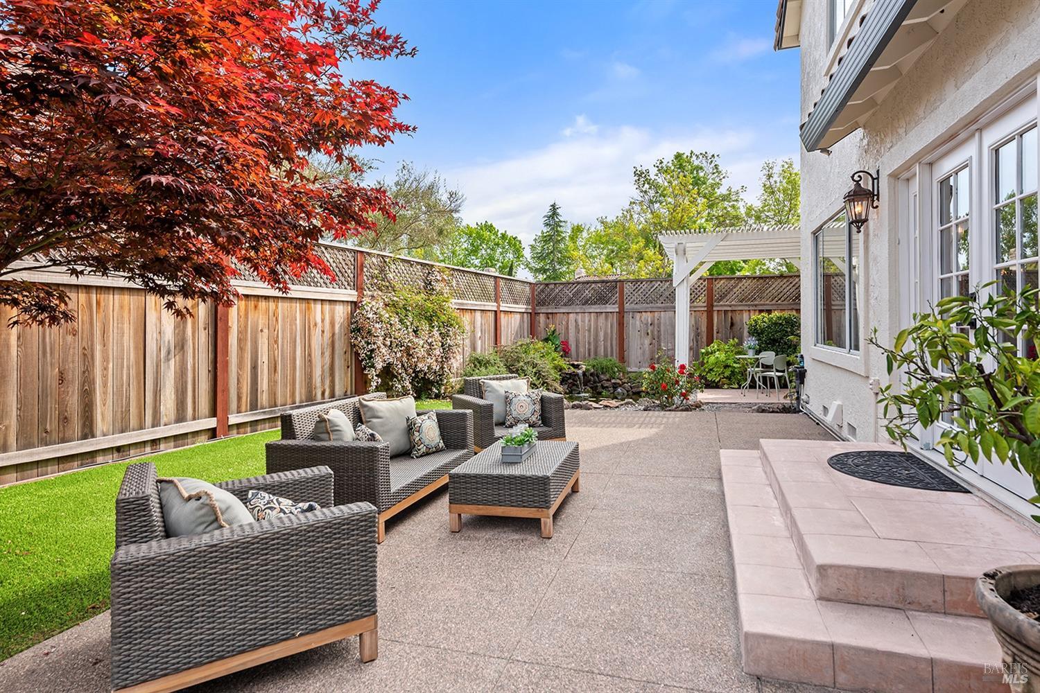 Detail Gallery Image 40 of 44 For 5426 Spring Lake Ct, Santa Rosa,  CA 95409 - 5 Beds | 3 Baths