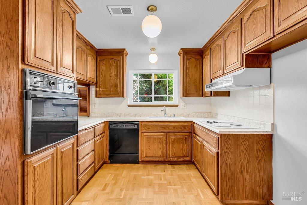 Detail Gallery Image 24 of 54 For 737 Linwood St, Vacaville,  CA 95688 - 3 Beds | 2 Baths