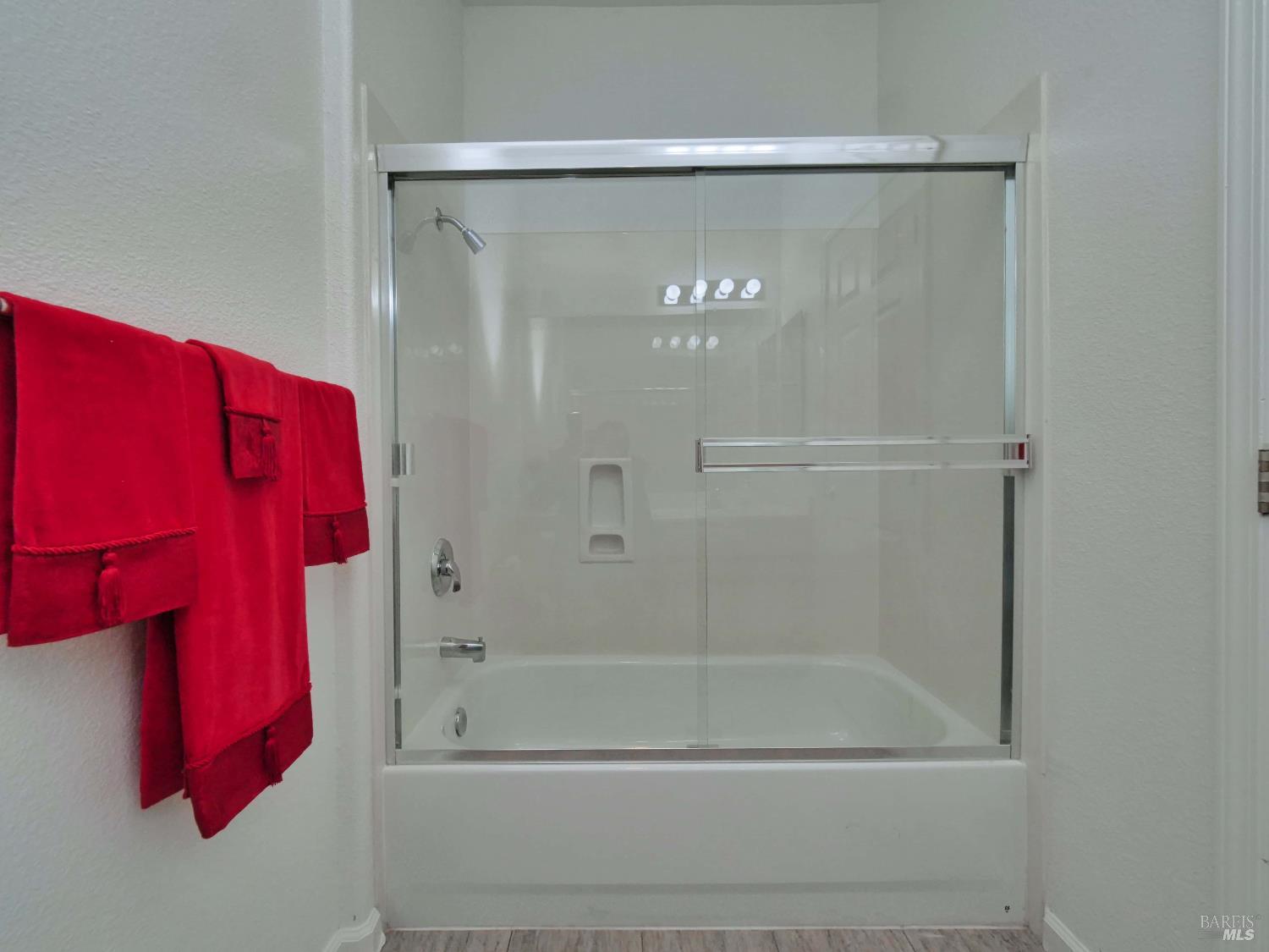 Detail Gallery Image 20 of 40 For 659 Pinehurst Dr Ca,  Rio Vista,  CA 94571 - 2 Beds | 2 Baths