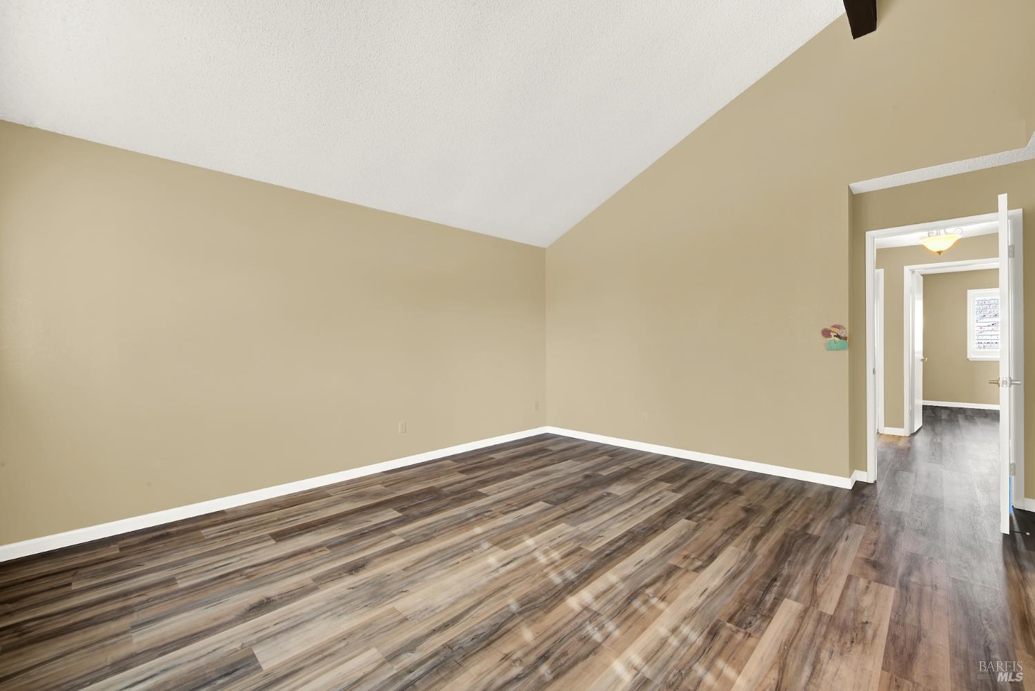 Detail Gallery Image 52 of 83 For 401 Northampton Dr, American Canyon,  CA 94503 - 4 Beds | 3 Baths