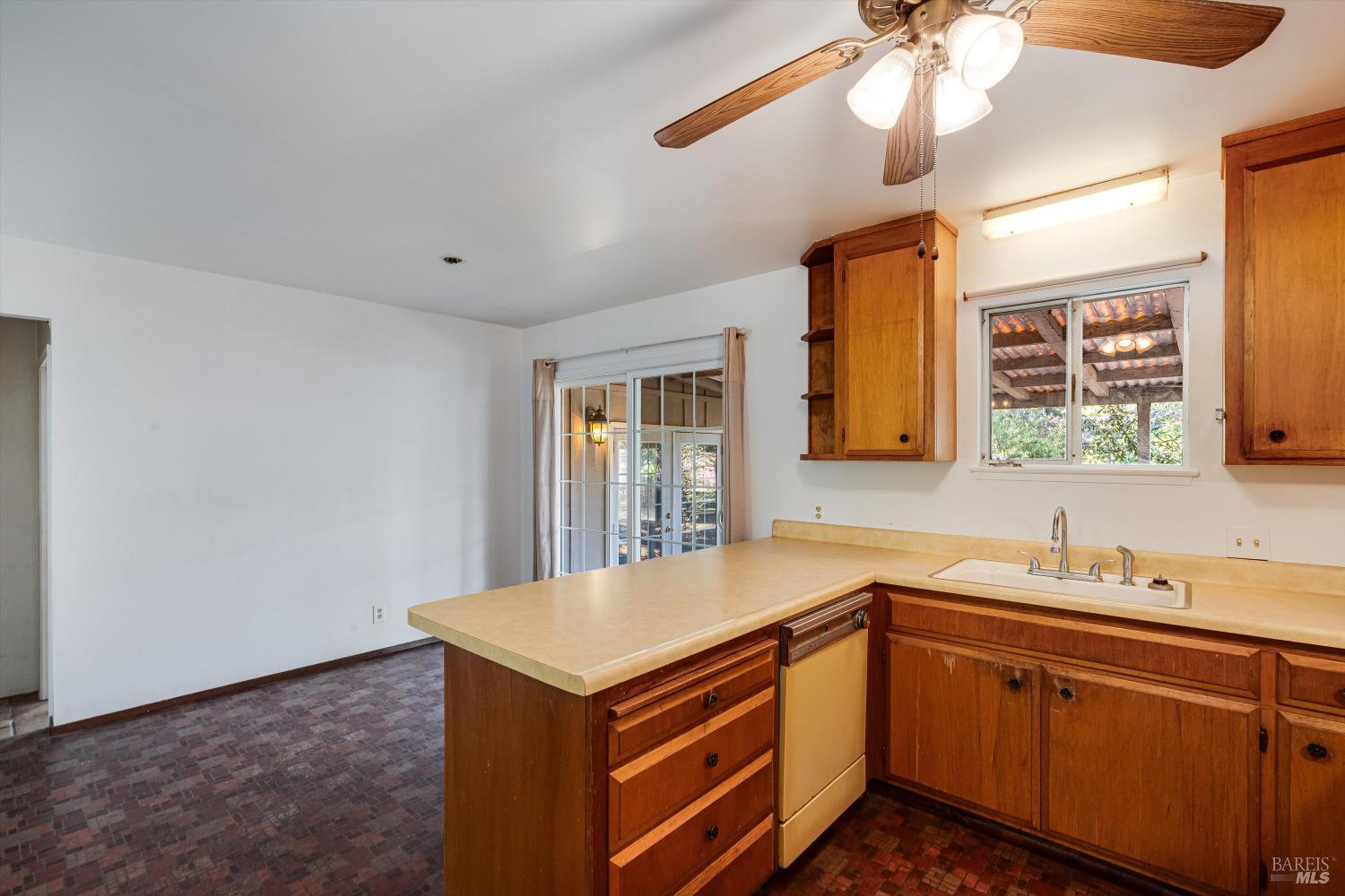 Detail Gallery Image 28 of 81 For 1251 Garden Ave, Saint Helena,  CA 94574 - 3 Beds | 2 Baths