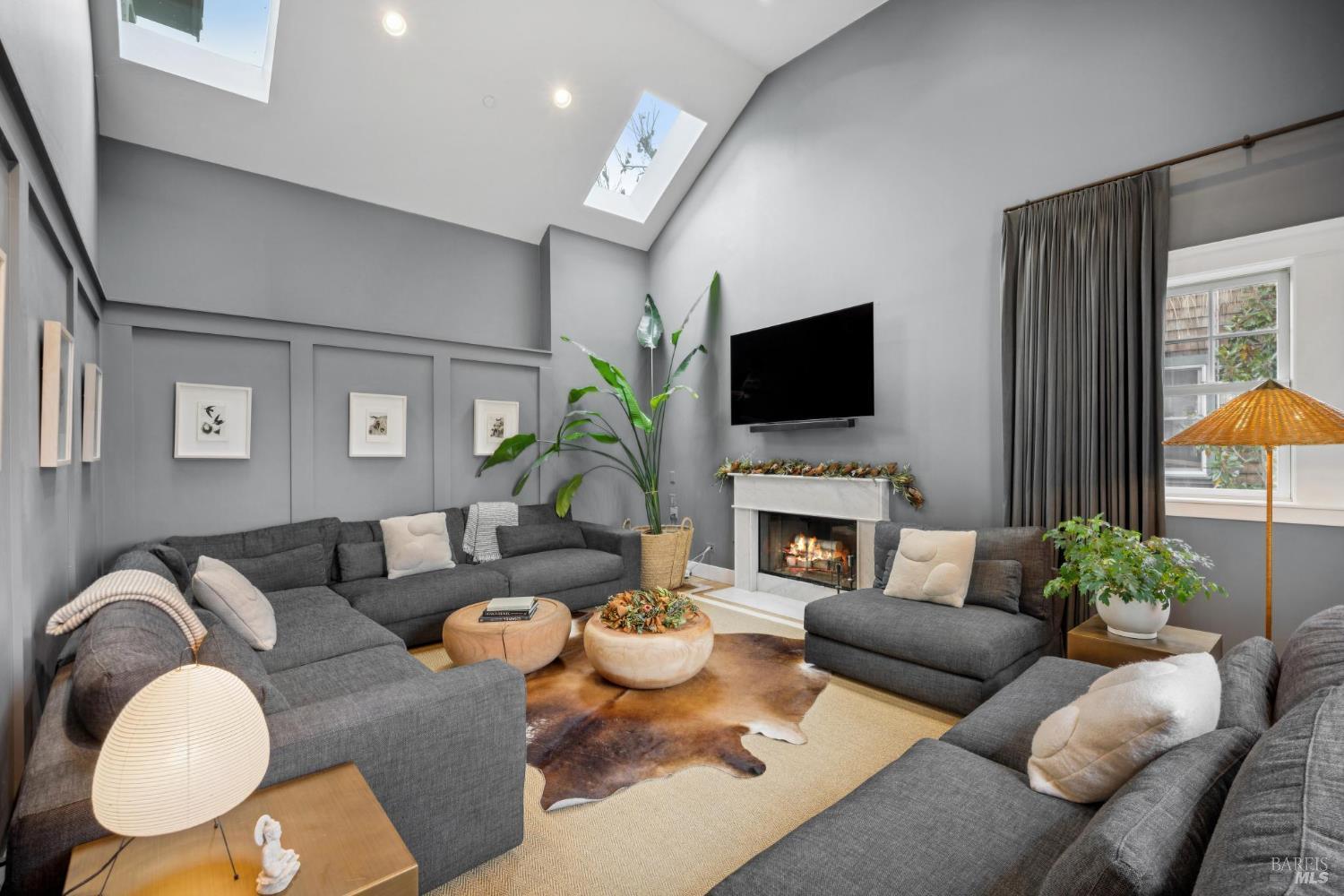 Detail Gallery Image 21 of 53 For 39 Baywood Ter, San Rafael,  CA 94901 - 4 Beds | 2/1 Baths