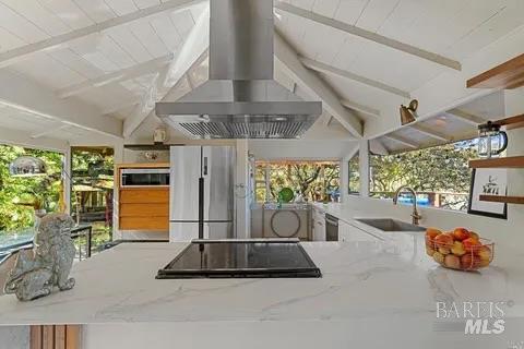 Detail Gallery Image 12 of 53 For 3835 Oak Glen Dr, Santa Rosa,  CA 95404 - 3 Beds | 2/1 Baths