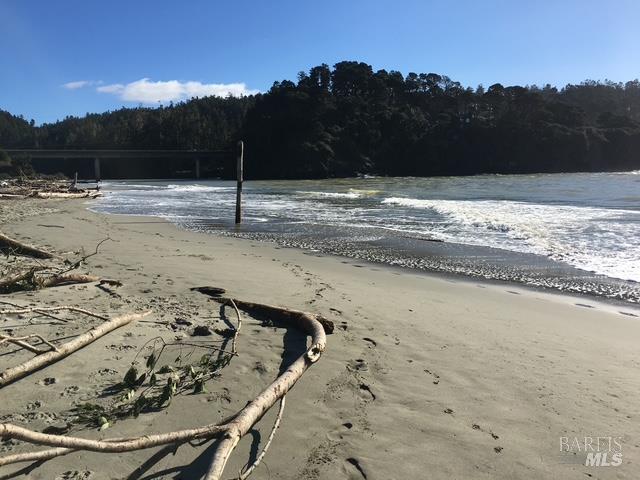 Detail Gallery Image 22 of 23 For 44821 Baywood Dr, Mendocino,  CA 95460 - – Beds | – Baths