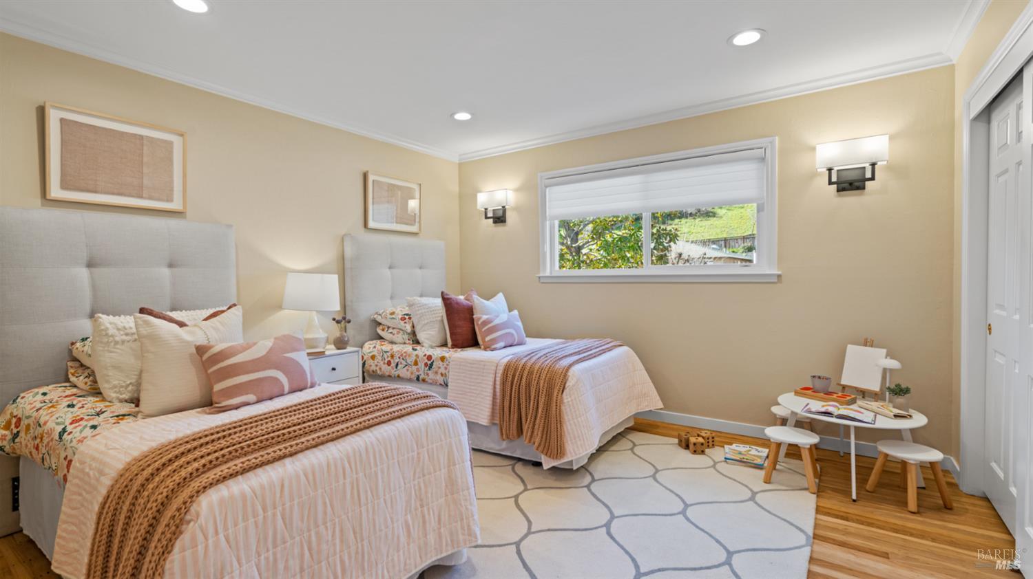 Detail Gallery Image 30 of 47 For 739 Tamarack Dr, San Rafael,  CA 94903 - 3 Beds | 2 Baths