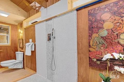 Detail Gallery Image 16 of 53 For 3835 Oak Glen Dr, Santa Rosa,  CA 95404 - 3 Beds | 2/1 Baths