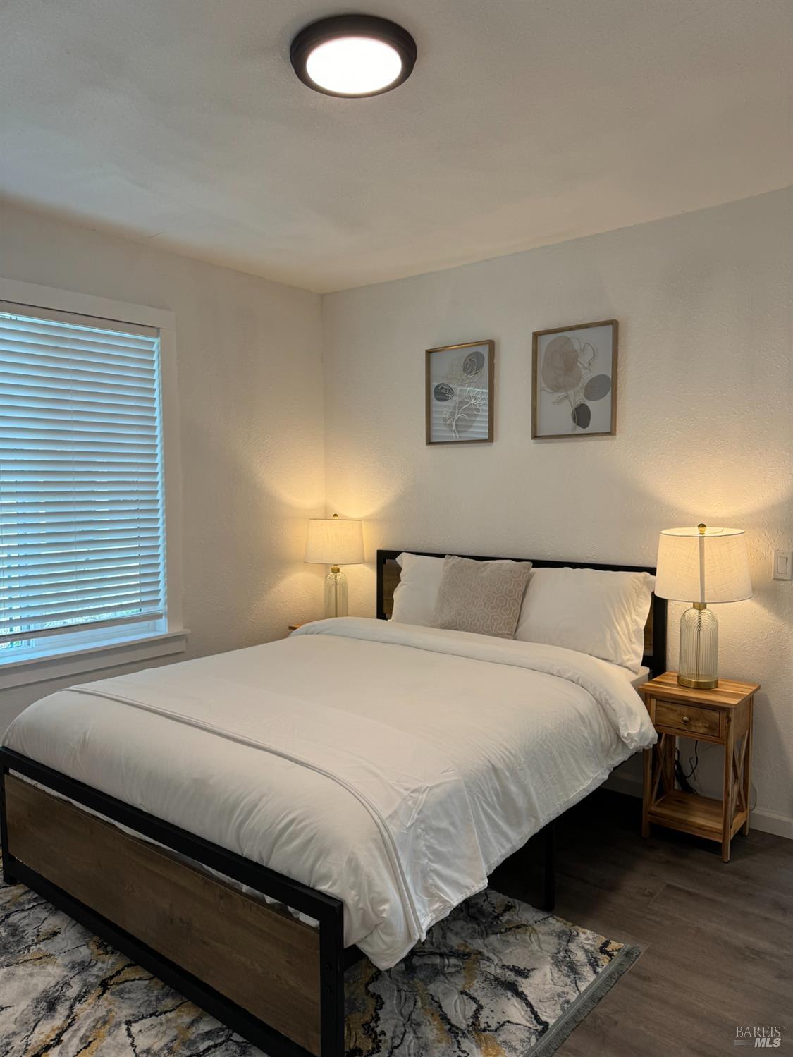 Detail Gallery Image 5 of 11 For 674 Willow Ave, Ukiah,  CA 95482 - 3 Beds | 2 Baths