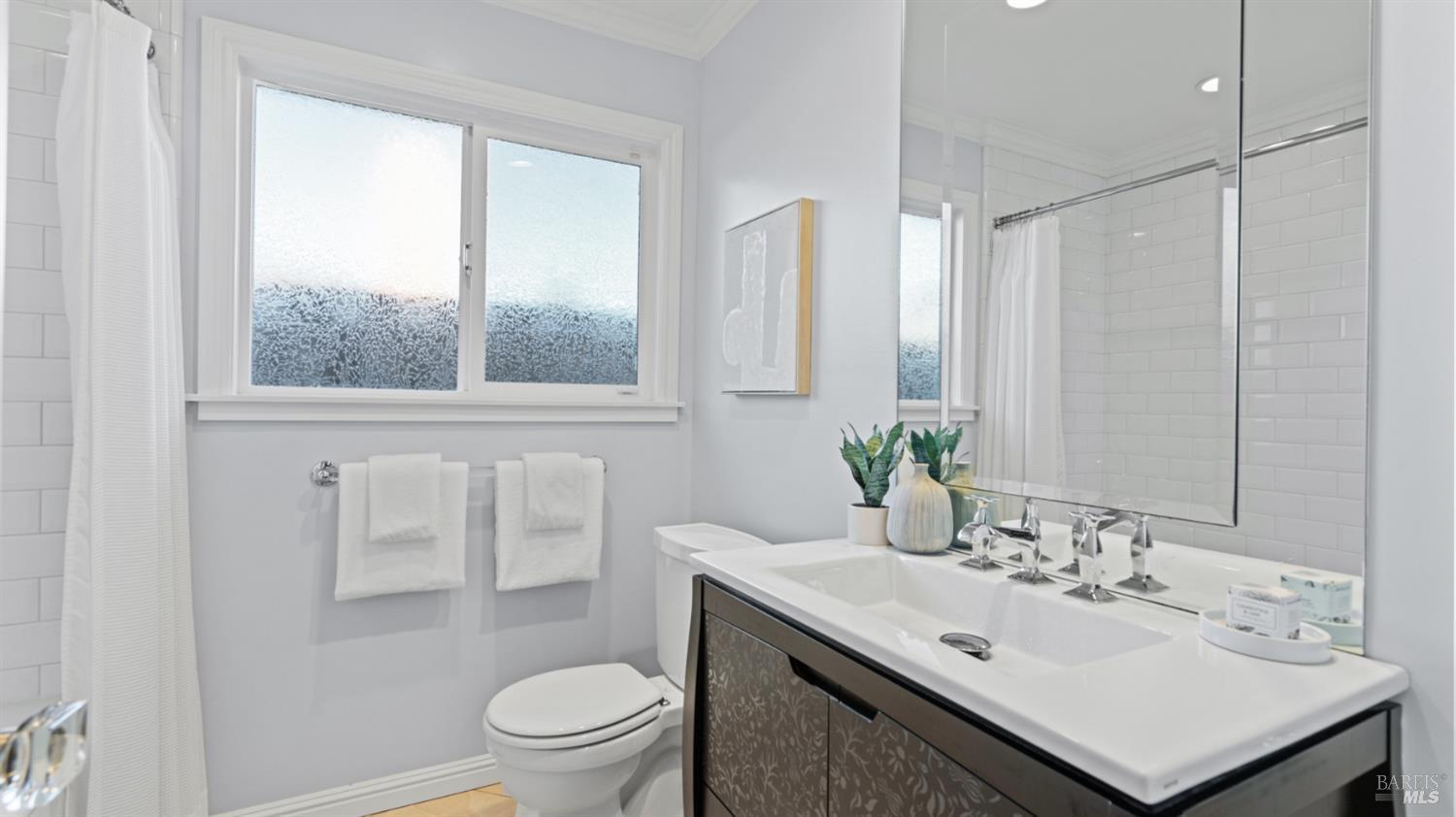 Detail Gallery Image 34 of 47 For 739 Tamarack Dr, San Rafael,  CA 94903 - 3 Beds | 2 Baths