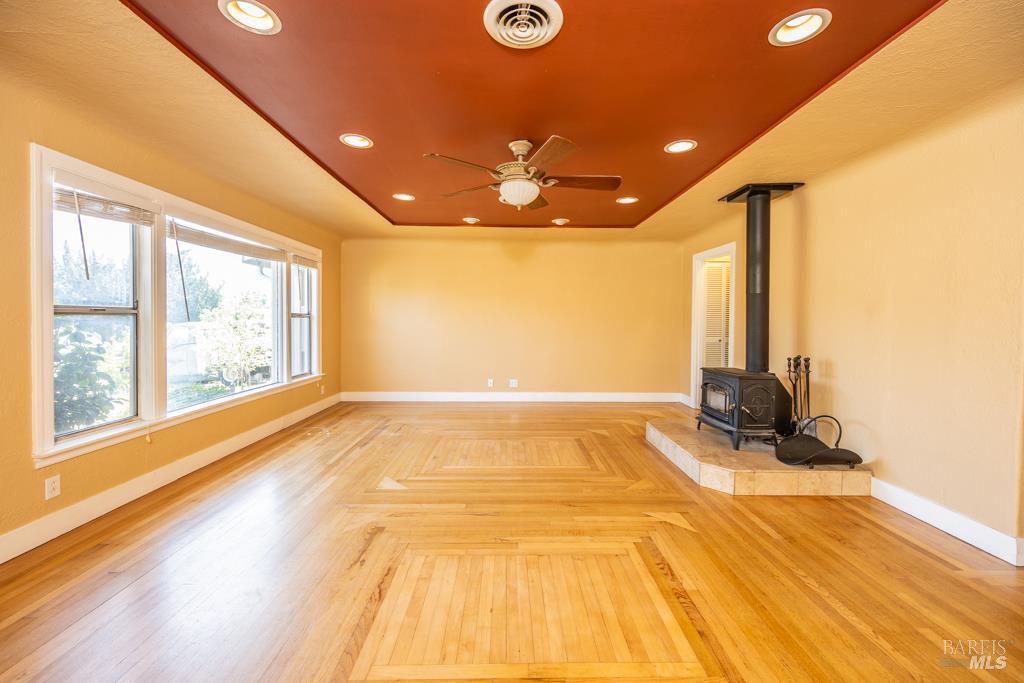 Detail Gallery Image 6 of 26 For 165 Luce Ave, Ukiah,  CA 95482 - 2 Beds | 1 Baths