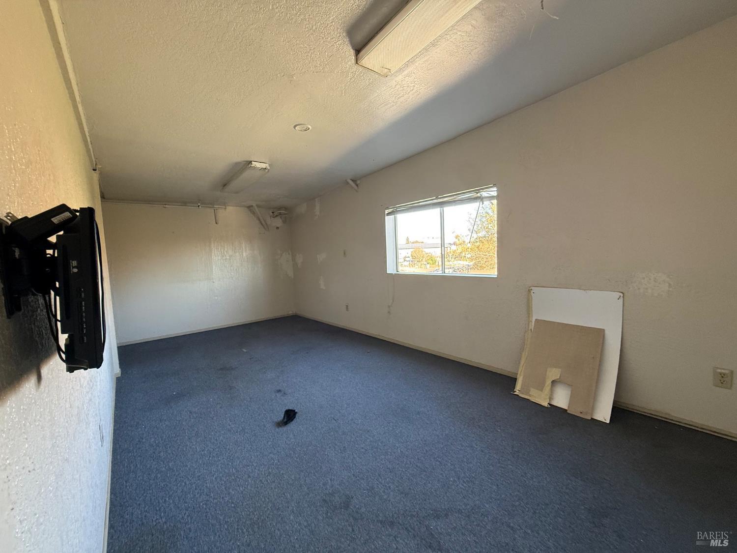 Detail Gallery Image 21 of 24 For 350 E Todd Rd, Santa Rosa,  CA 95407 - – Beds | – Baths