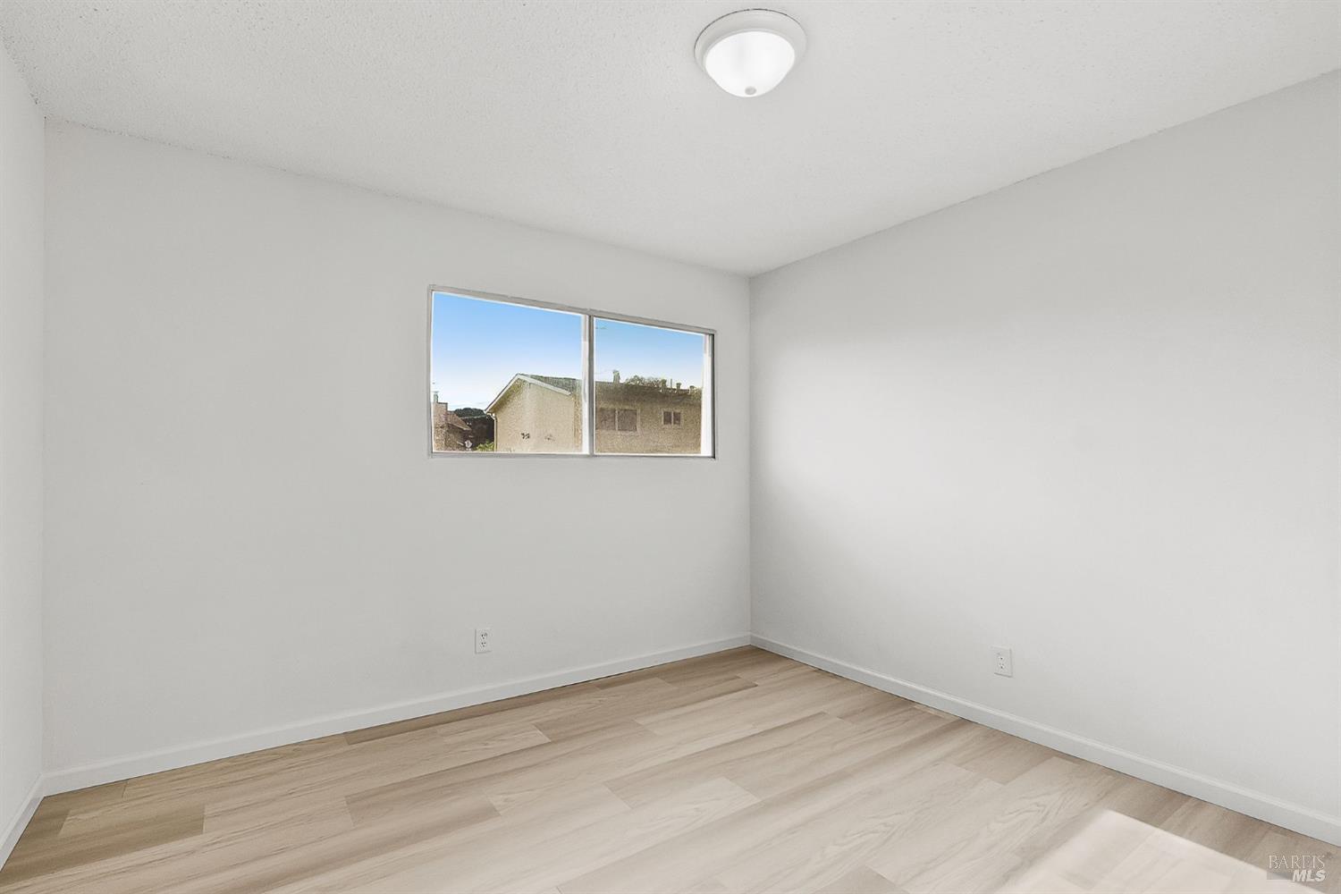 Detail Gallery Image 21 of 30 For 1910 Sacramento St, Vallejo,  CA 94590 - – Beds | – Baths