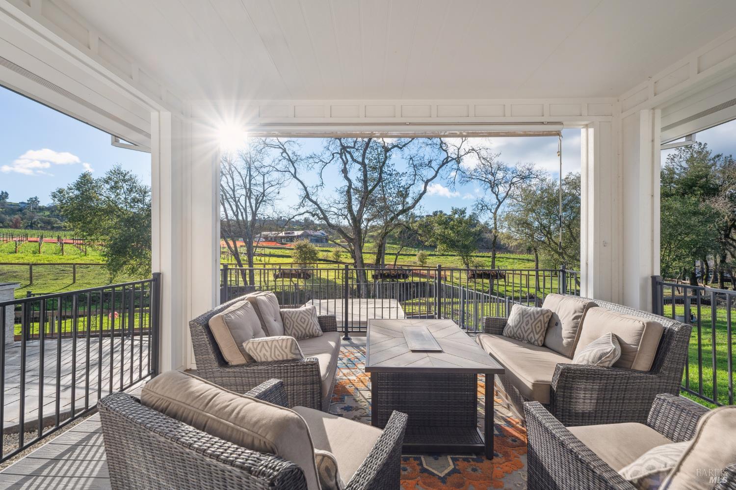 Detail Gallery Image 14 of 71 For 1840 Riebli Rd, Santa Rosa,  CA 95404 - 6 Beds | 5/2 Baths