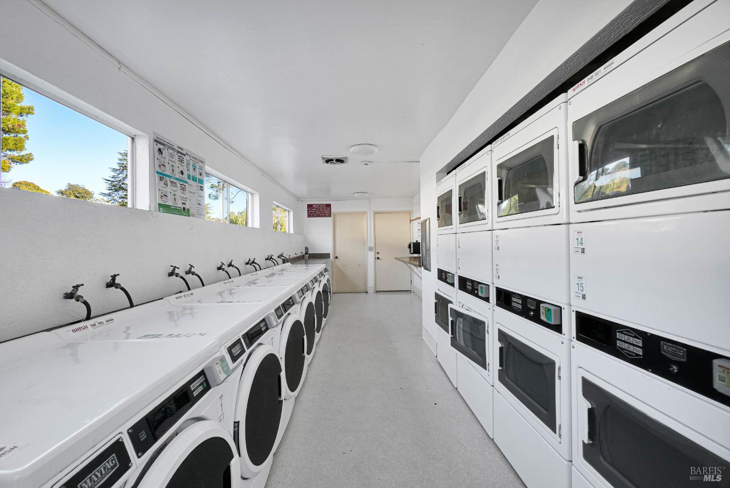 Detail Gallery Image 43 of 50 For 900 Southampton Rd #24,  Benicia,  CA 94510 - 3 Beds | 1/1 Baths