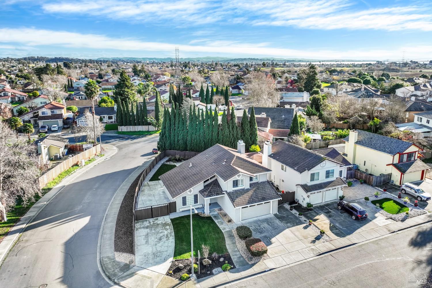 Detail Gallery Image 20 of 83 For 401 Northampton Dr, American Canyon,  CA 94503 - 4 Beds | 3 Baths