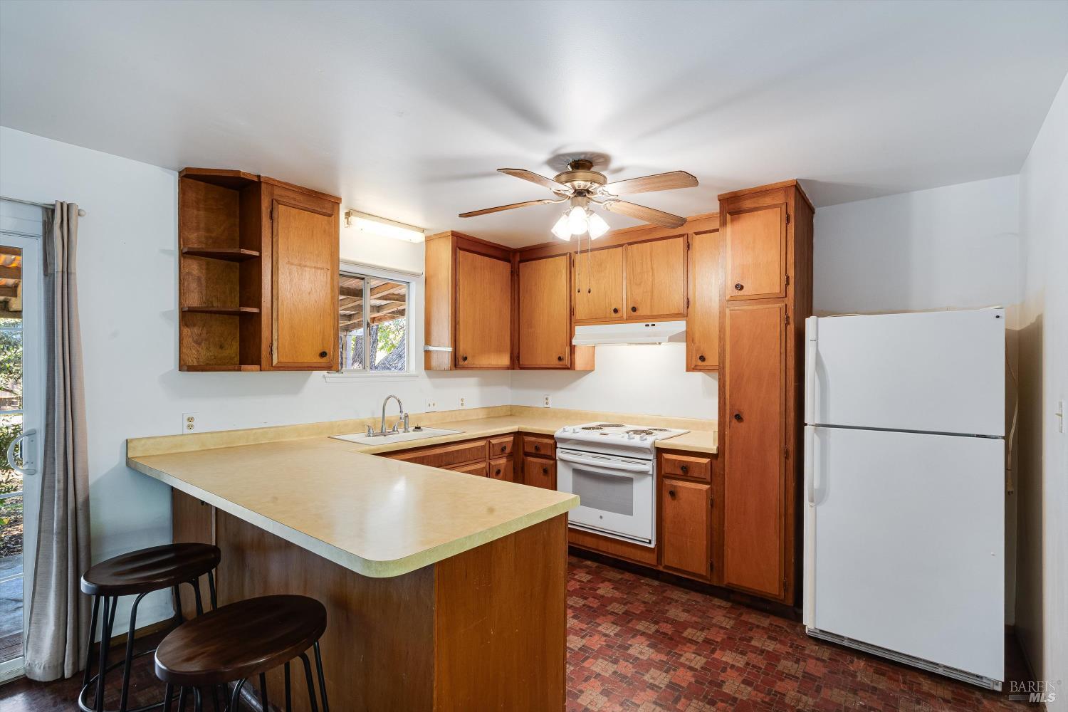 Detail Gallery Image 26 of 81 For 1251 Garden Ave, Saint Helena,  CA 94574 - 3 Beds | 2 Baths