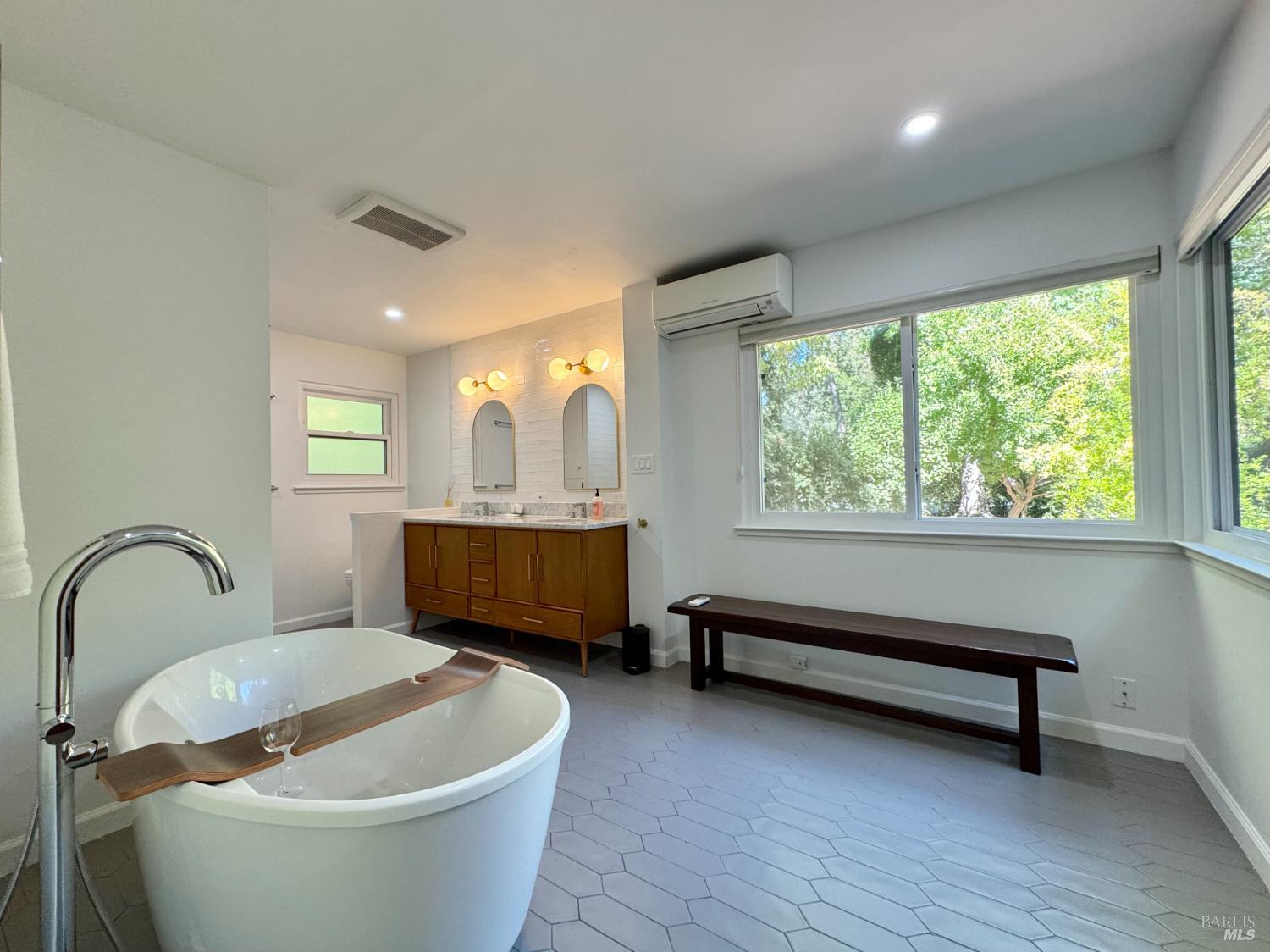 Detail Gallery Image 29 of 72 For 109 Glass Mountain Ln, Saint Helena,  CA 94574 - 3 Beds | 2/1 Baths