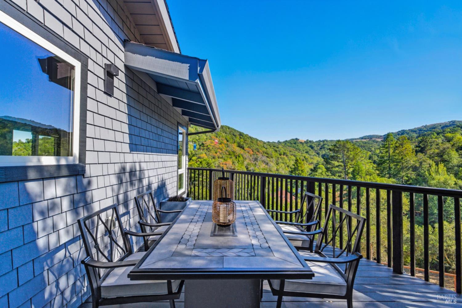 Detail Gallery Image 29 of 78 For 80 Pinto Ln, Novato,  CA 94947 - 4 Beds | 2/1 Baths