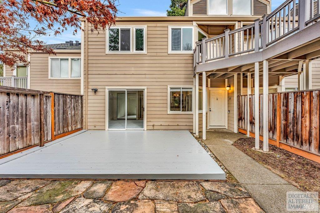 Detail Gallery Image 4 of 58 For 135 Koch Rd, Corte Madera,  CA 94925 - 2 Beds | 2 Baths