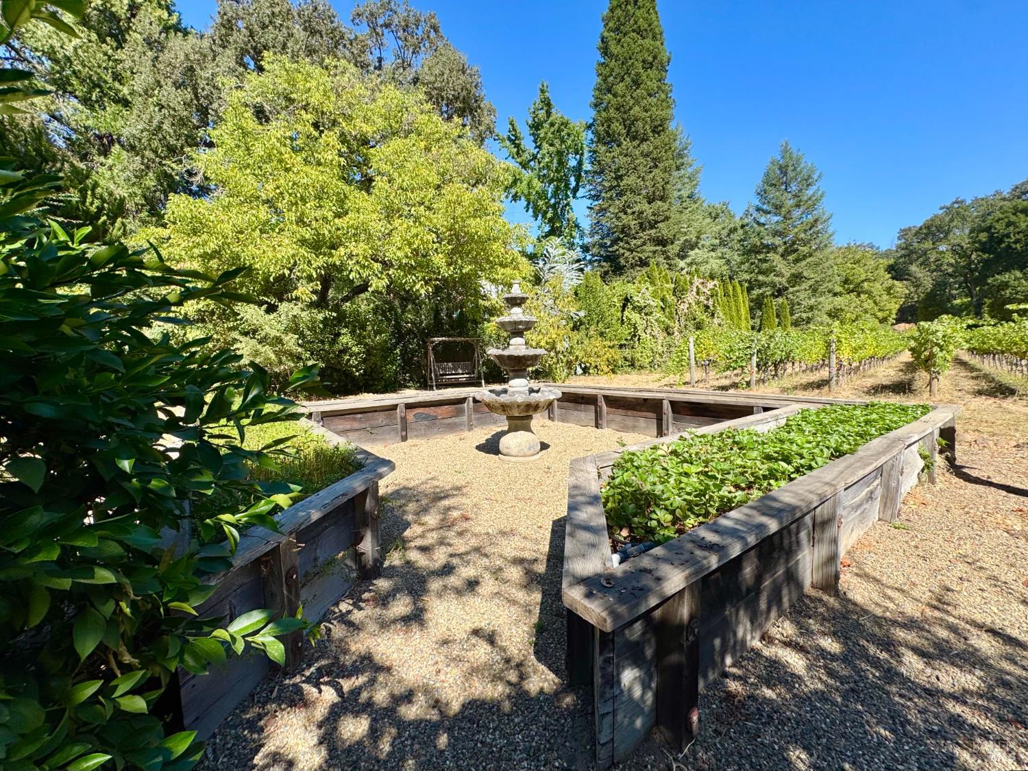 Detail Gallery Image 49 of 72 For 109 Glass Mountain Ln, Saint Helena,  CA 94574 - 3 Beds | 2/1 Baths