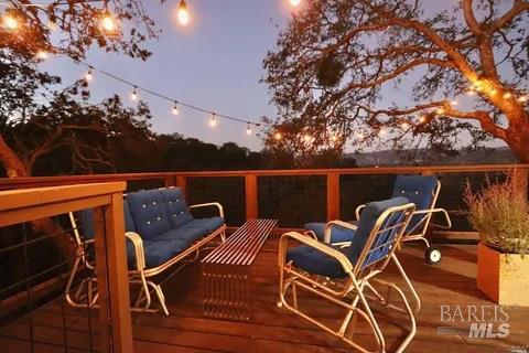 Detail Gallery Image 39 of 53 For 3835 Oak Glen Dr, Santa Rosa,  CA 95404 - 3 Beds | 2/1 Baths