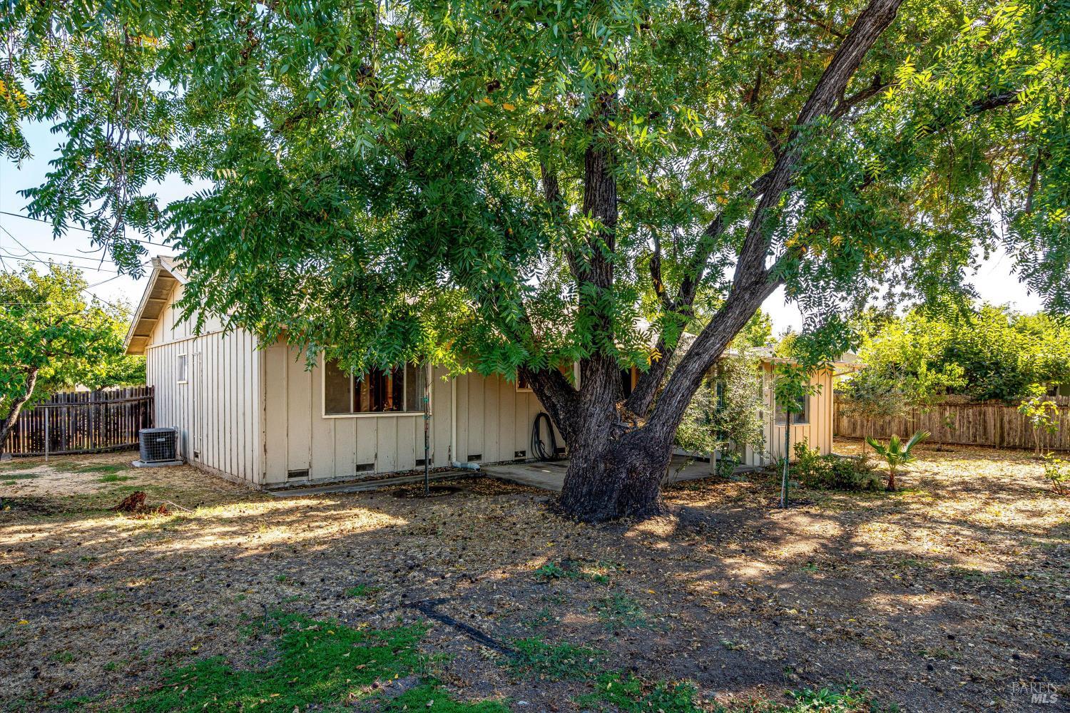 Detail Gallery Image 44 of 81 For 1251 Garden Ave, Saint Helena,  CA 94574 - 3 Beds | 2 Baths