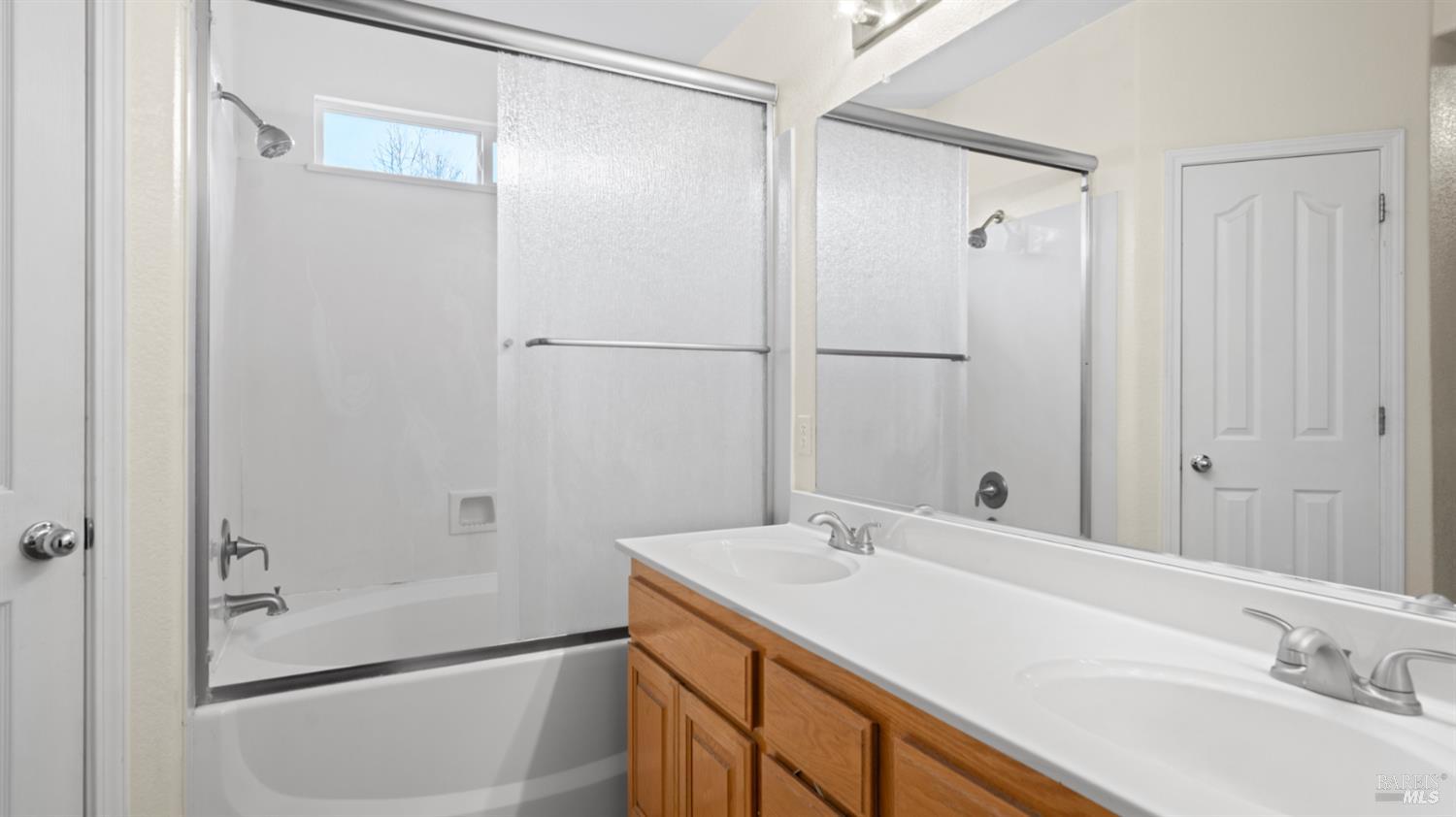 Detail Gallery Image 34 of 49 For 715 Wiegand Way, Dixon,  CA 95620 - 4 Beds | 2 Baths