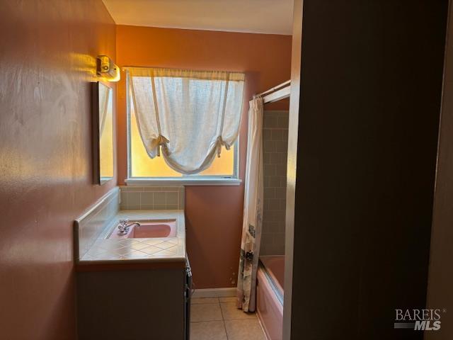 Detail Gallery Image 6 of 15 For 18 Miriam Dr, Calistoga,  CA 94515 - 2 Beds | 1 Baths