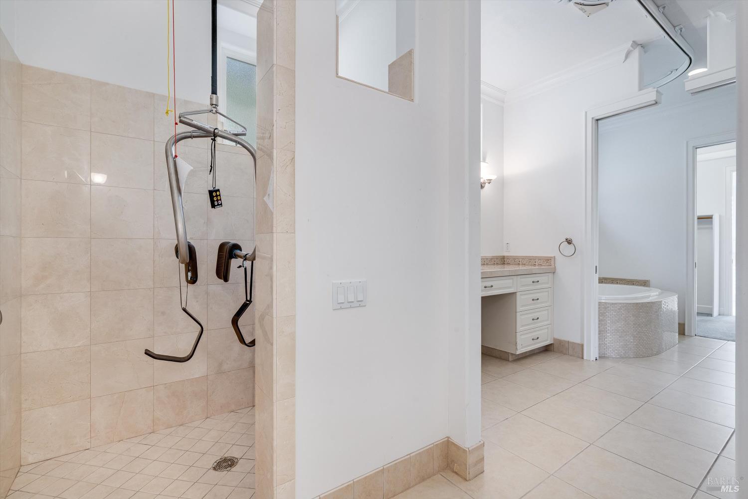 Detail Gallery Image 27 of 48 For 3557 Golf View Ter, Santa Rosa,  CA 95405 - 4 Beds | 3/1 Baths