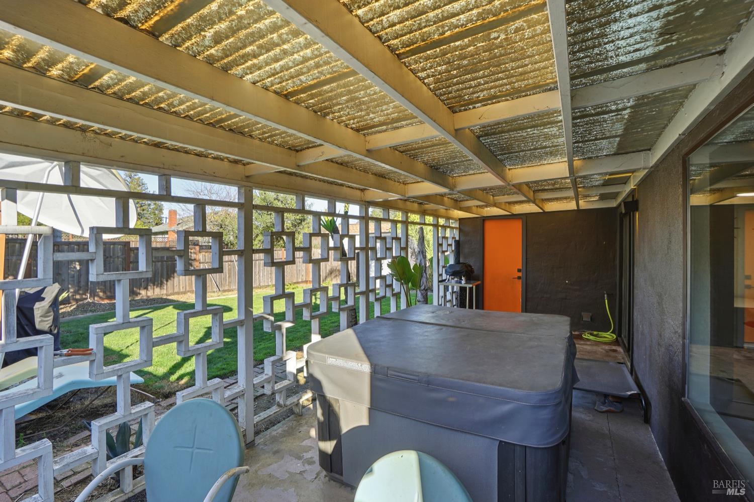 Detail Gallery Image 38 of 39 For 823 Shell Ave, Martinez,  CA 94553 - 3 Beds | 1 Baths