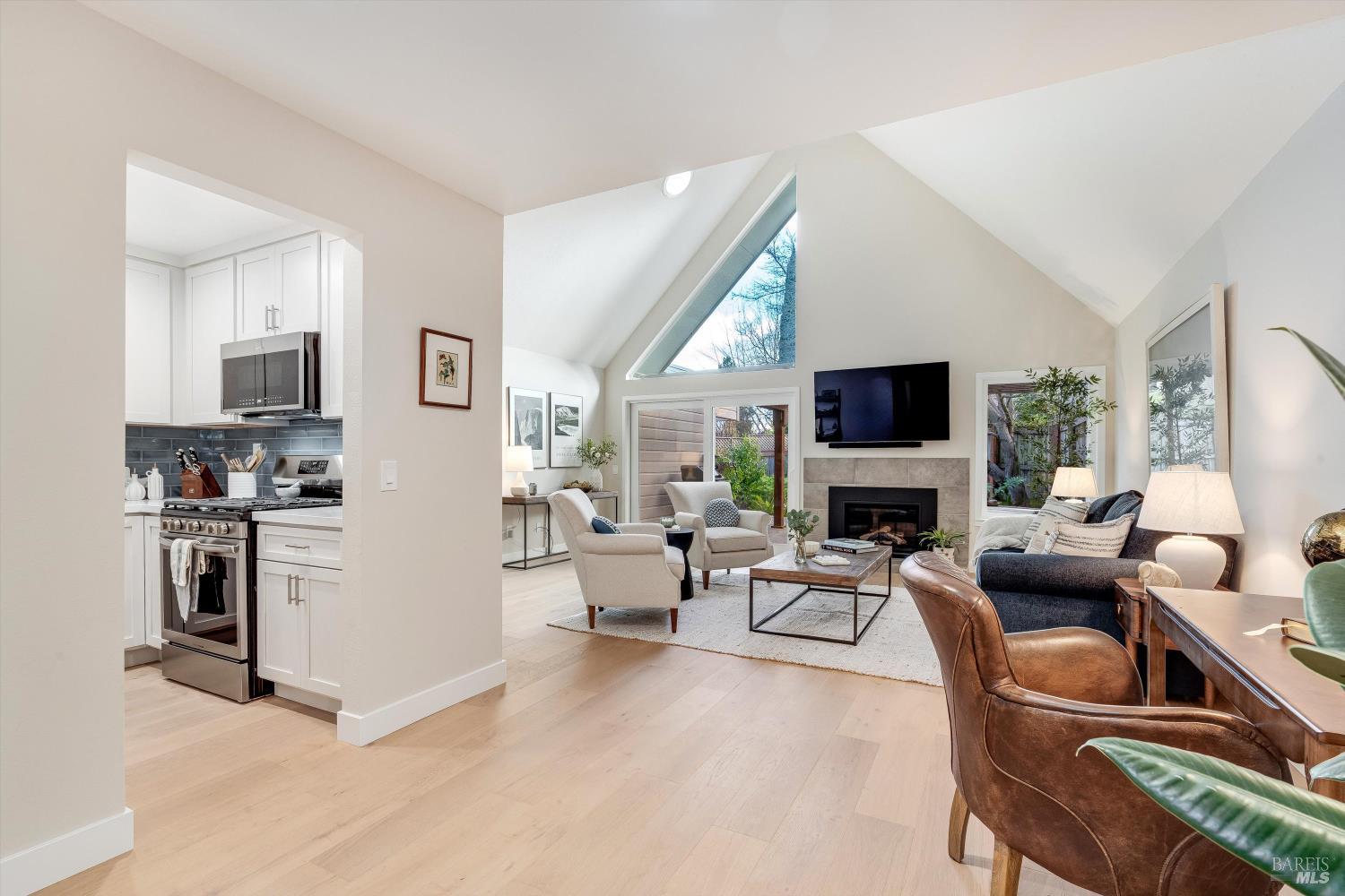 Detail Gallery Image 20 of 63 For 366 Avenida Barbera Unkn, Sonoma,  CA 95476 - 2 Beds | 2 Baths