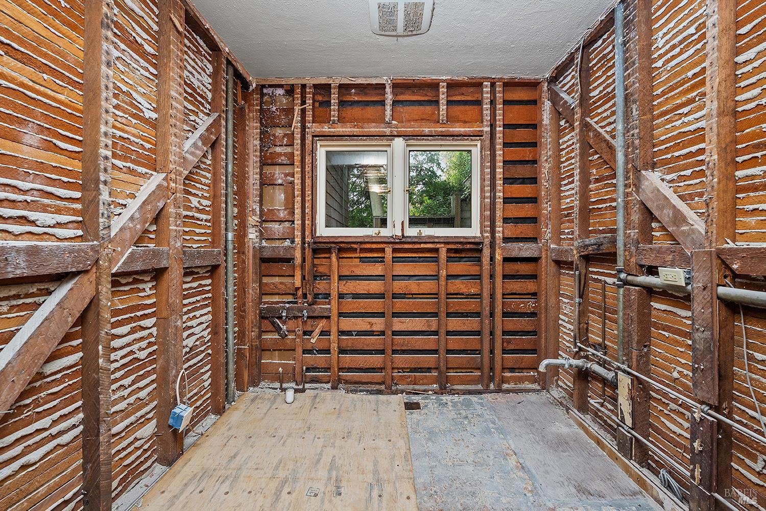 Detail Gallery Image 41 of 55 For 101 Laurel Grove Ave, Kentfield,  CA 94904 - 3 Beds | 2/1 Baths